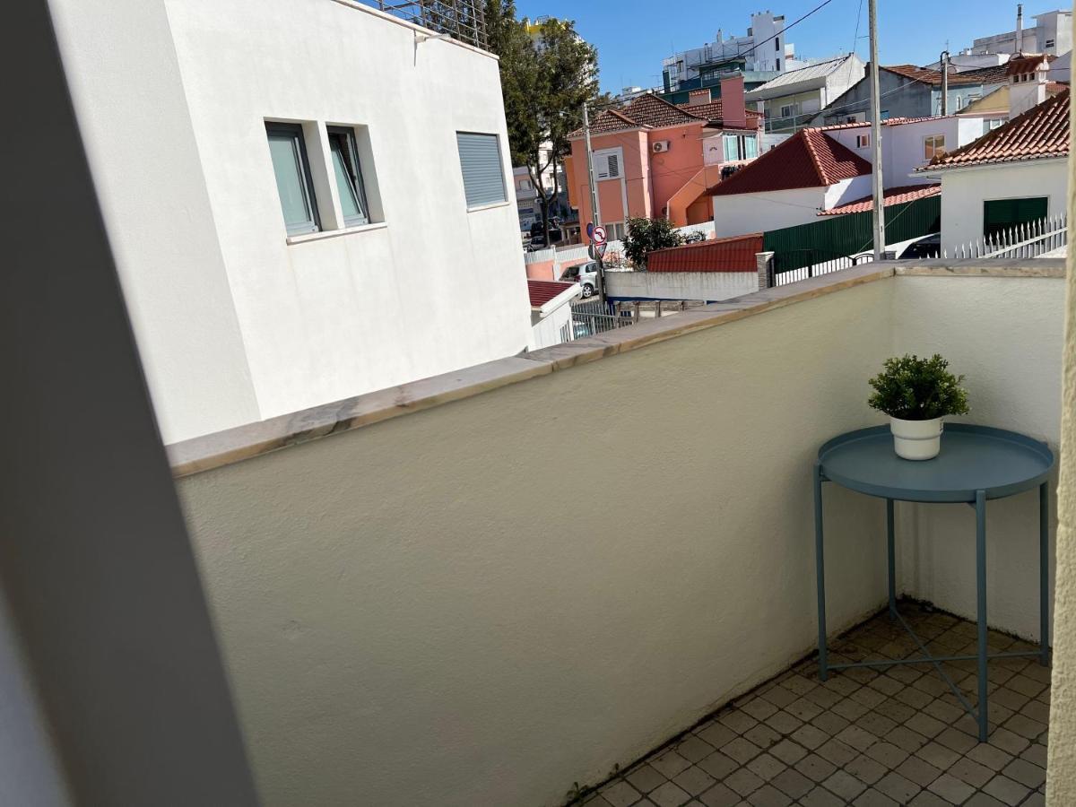 Studios Xl & Xl Plus Costa da Caparica Dış mekan fotoğraf