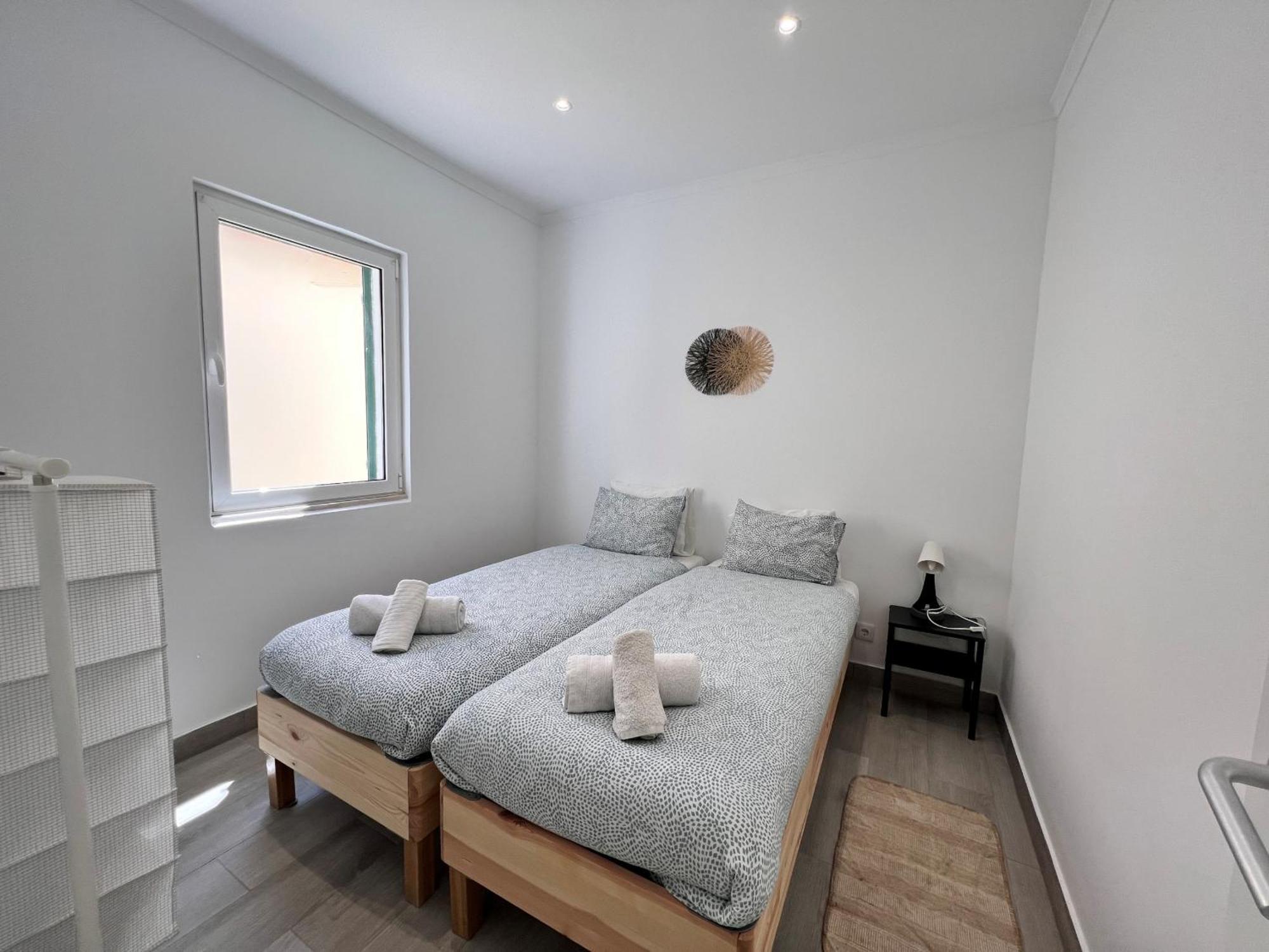 Studios Xl & Xl Plus Costa da Caparica Dış mekan fotoğraf